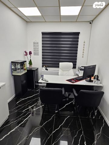 משרדים, תלפיות תעשיה ומסחר, ירושלים