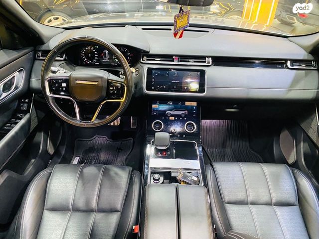 לנד רובר ריינג' רובר ולאר