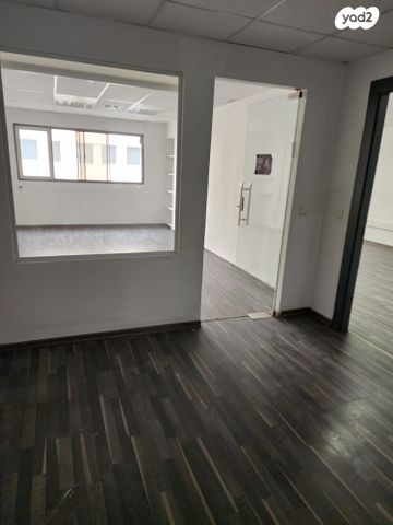 משרדים, חיפה