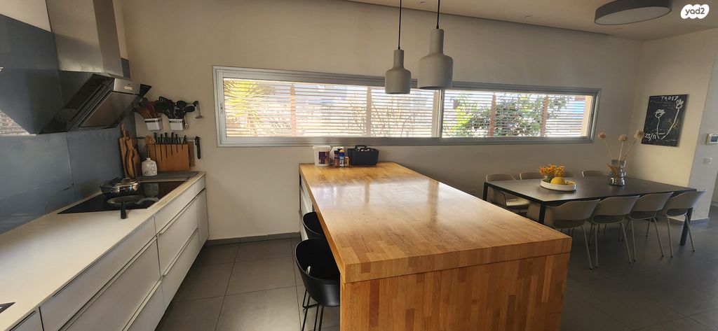 בית פרטי/ קוטג', אורנית