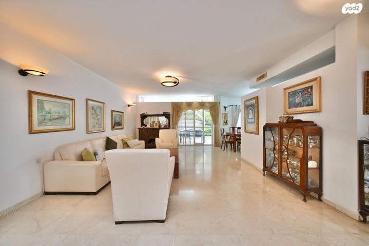 בית פרטי/ קוטג', הפרח, שיכוני המזרח, ראשון לציון