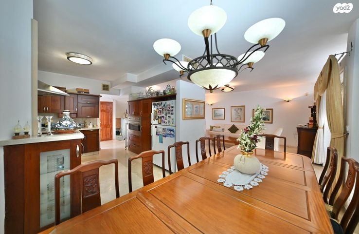 בית פרטי/ קוטג', הפרח, שיכוני המזרח, ראשון לציון