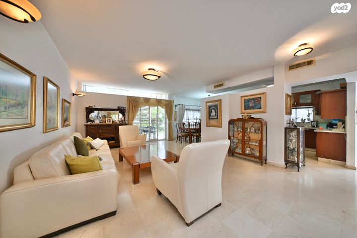 בית פרטי/ קוטג', הפרח, שיכוני המזרח, ראשון לציון