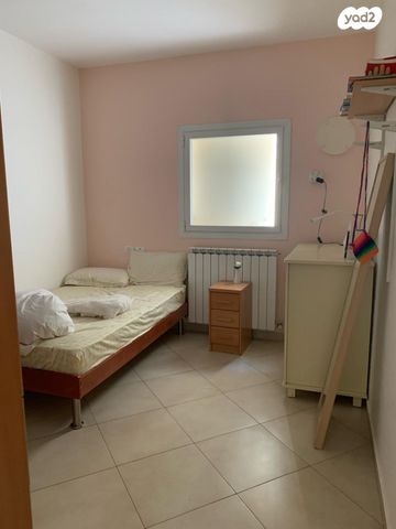 דירה, הרימון 4, קרית יערים, גבעת זאב