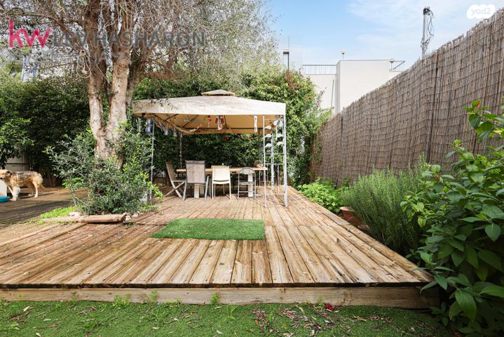 דו משפחתי, שאר העיר, כפר יונה