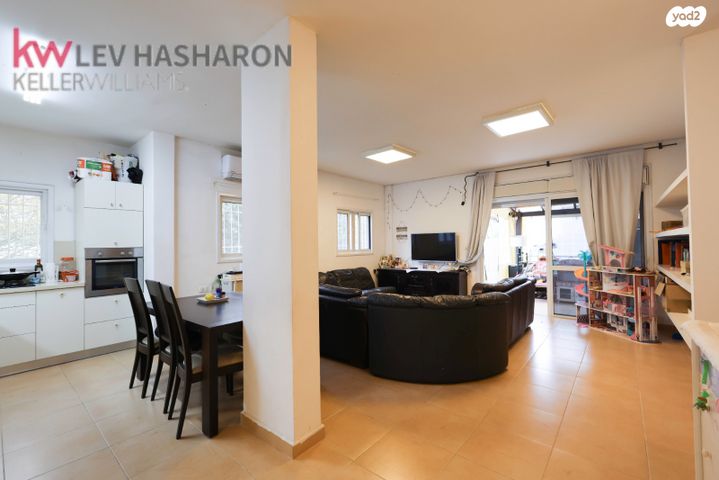 דו משפחתי, שאר העיר, כפר יונה