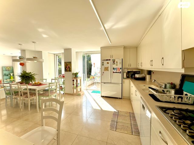 בית פרטי/ קוטג', הרצליה