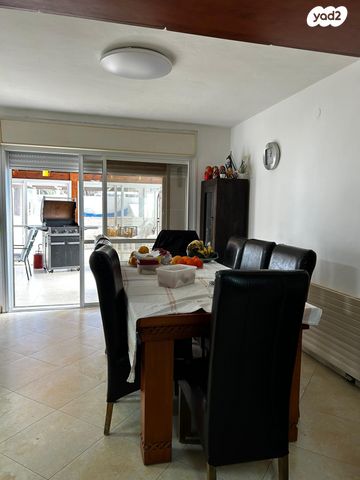 בית פרטי/ קוטג', יהושע בן נון, גבעת זאב