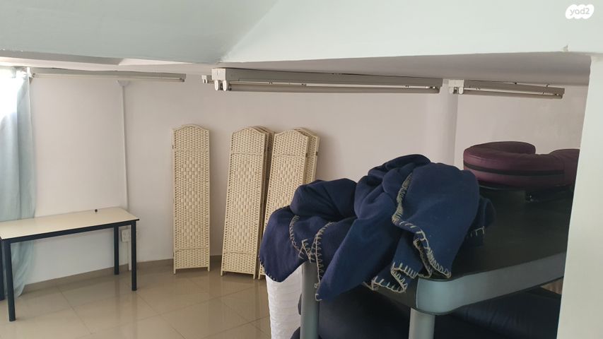 אולמות, אילת