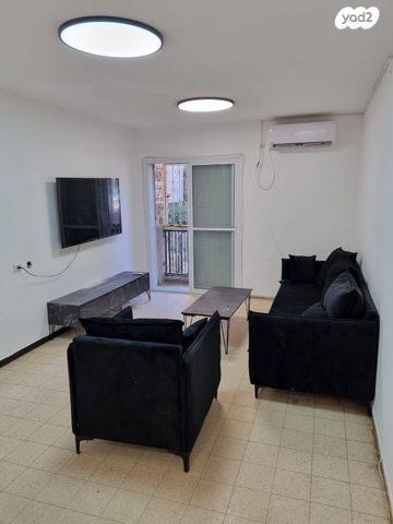 דירה, מבצע עובדה 12, באר שבע