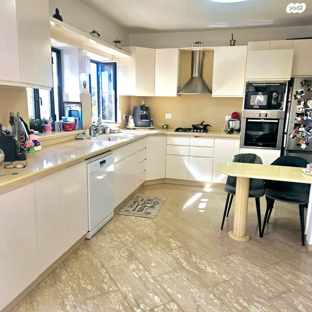 בית פרטי/ קוטג', גבעת זאב