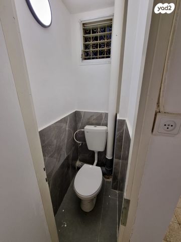 דירה, מבצע עובדה 12, באר שבע