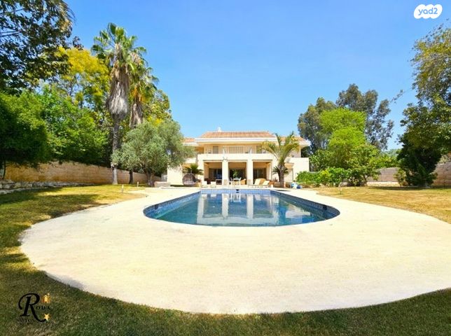 בית פרטי/ קוטג', סביון