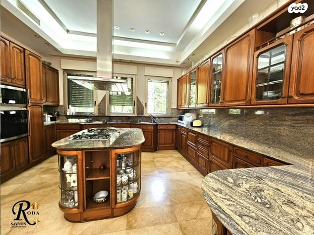 בית פרטי/ קוטג', סביון