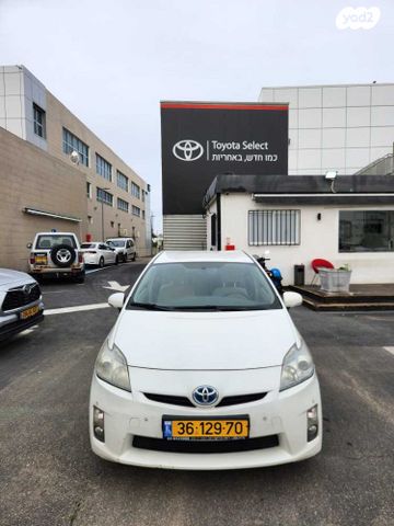 מודעת רכב טויוטה פריוס