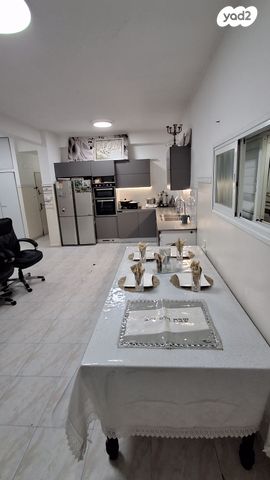 דירת גן, הרב הרצוג, בני ברק