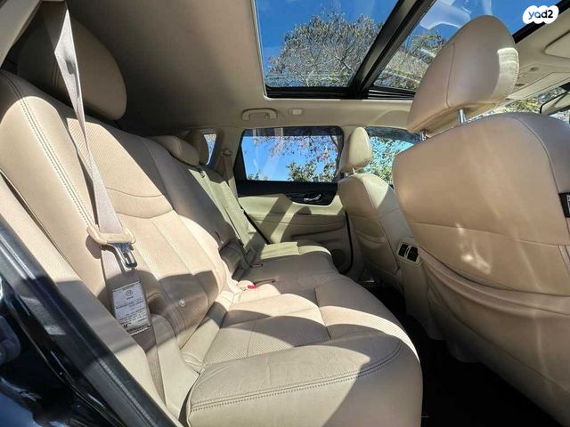 ניסאן אקס טרייל