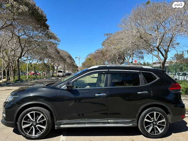 ניסאן אקס טרייל