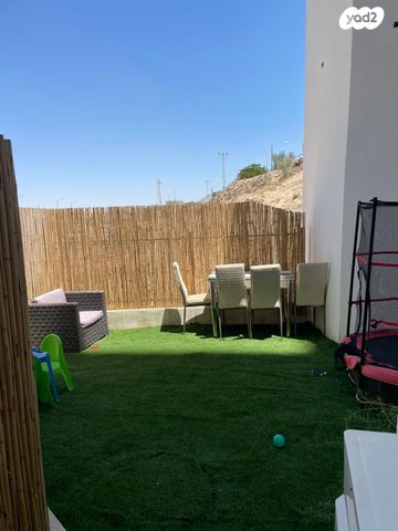 דירה, מבוא שקד, ערד