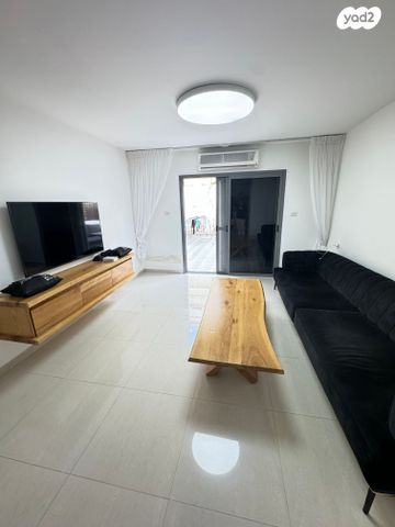 דירת גן, דימונה