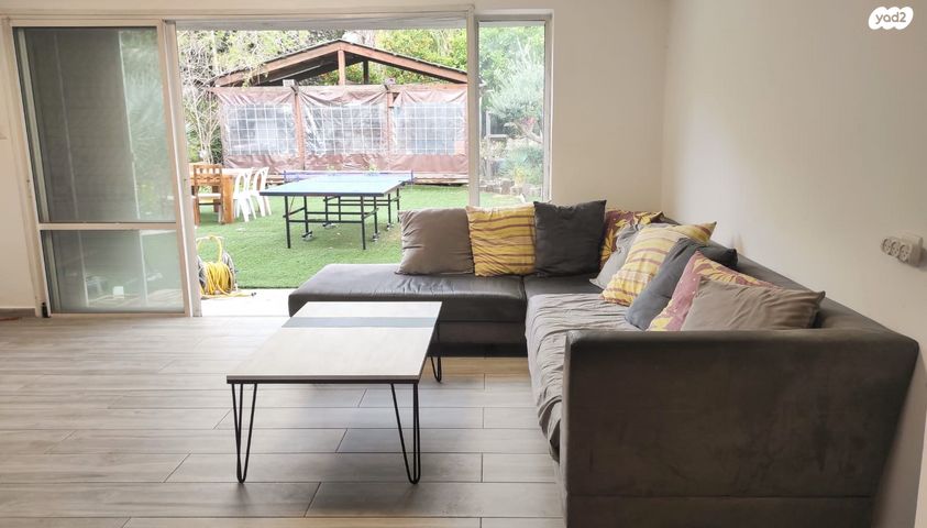 בית פרטי/ קוטג', גפן, צופים