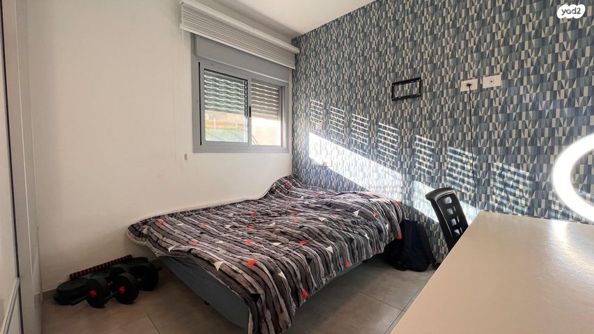 דירת גן, מירון, מעלות תרשיחא