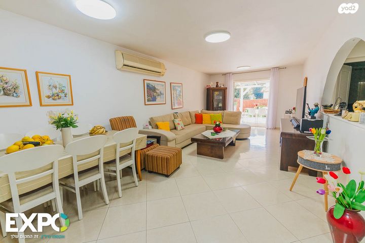 דירת גן, שניר 5, אריאל