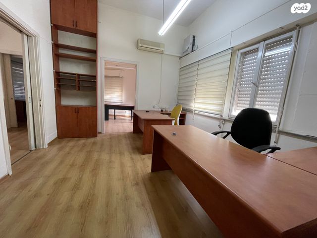 משרדים, דרך אלנבי 12, חיפה