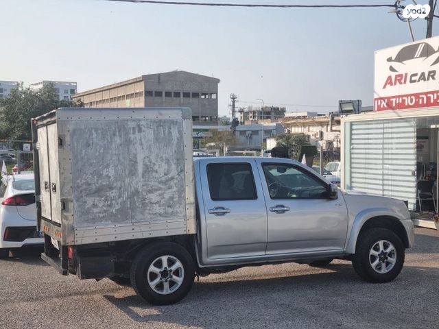 איסוזו די-מקס