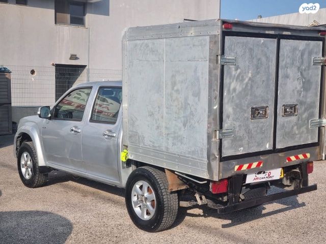 איסוזו די-מקס