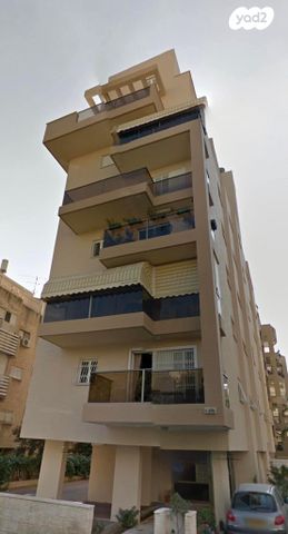 יחיאל צ'לנוב 4