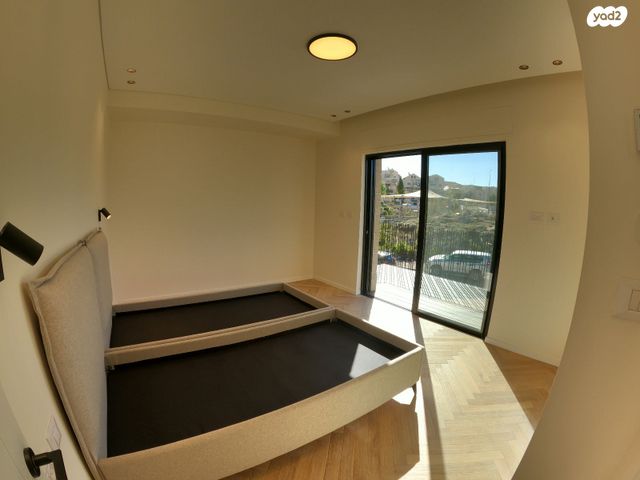 בית פרטי/ קוטג', נחל פרת, גבעת משקפיים, בית שמש