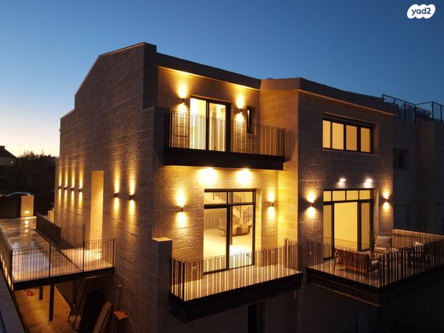 בית פרטי/ קוטג', נחל פרת, גבעת משקפיים, בית שמש