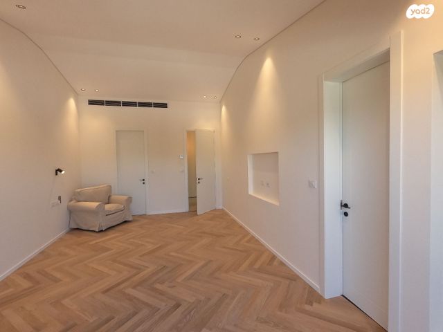 בית פרטי/ קוטג', נחל פרת, גבעת משקפיים, בית שמש