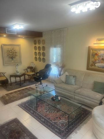 דירה, הרב הרצוג 2, תל אביב יפו