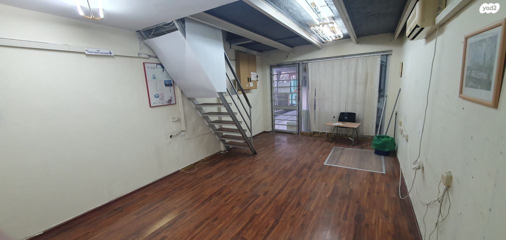 חנויות/ שטח מסחרי, סמילנסקי 4, מרכז העיר דרום, נתניה