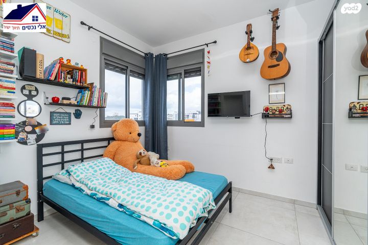 גג/ פנטהאוז, סביון 39, הפרחים, חריש