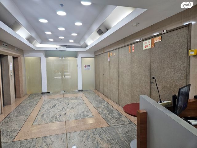 משרדים, כפר סבא