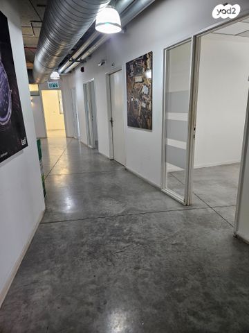 משרדים, כפר סבא