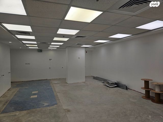 משרדים, כפר סבא