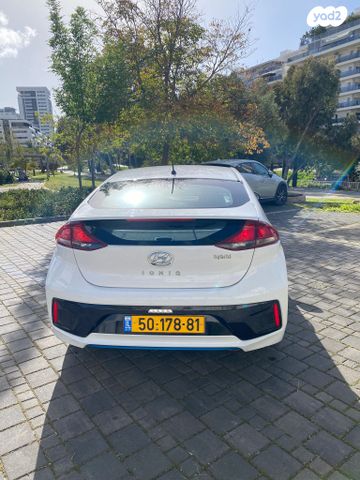 יונדאי איוניק