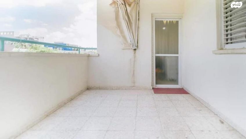 דירה, השופט ברנדייס, פתח תקווה