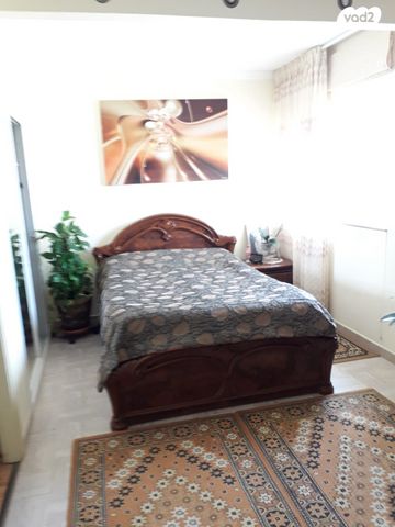 דירה, שמעון, ערד