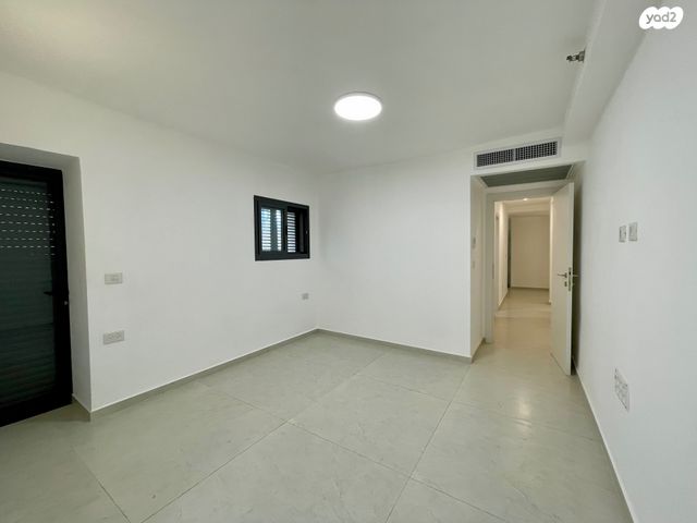 דירת גן, כרמליה, חיפה