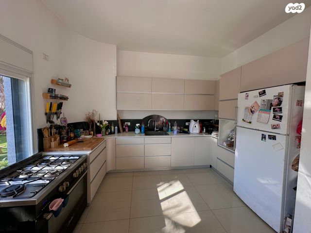 בית פרטי/ קוטג', שביל המפרש, בוסתן הגליל