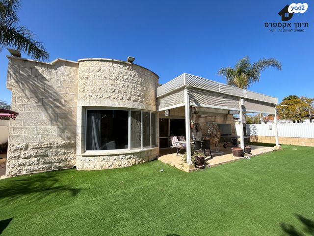 בית פרטי/ קוטג', עומר