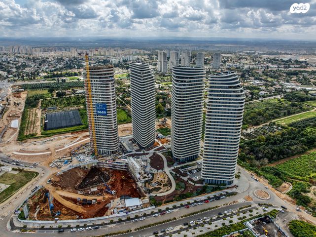 דירה, יצחק נבון, קרית אונו