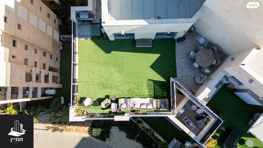 גג/ פנטהאוז, עוזי חיטמן 1, קרית אילון, חולון