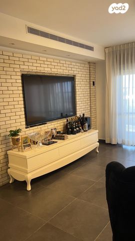 גג/ פנטהאוז, הנחל, רמות ויצמן, יבנה