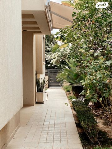 בית פרטי/ קוטג', מיתר / כרמית